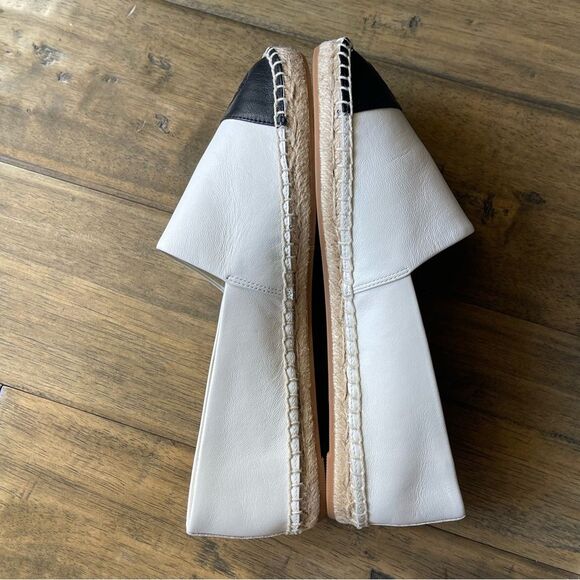 Tory Burch Cap Toe colorblock leather Espadrille Flats ivory/black Size 9.5 - Picture 5 of 9